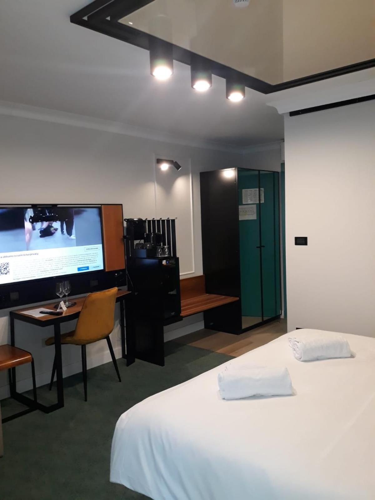 Hotel Celis Barcis