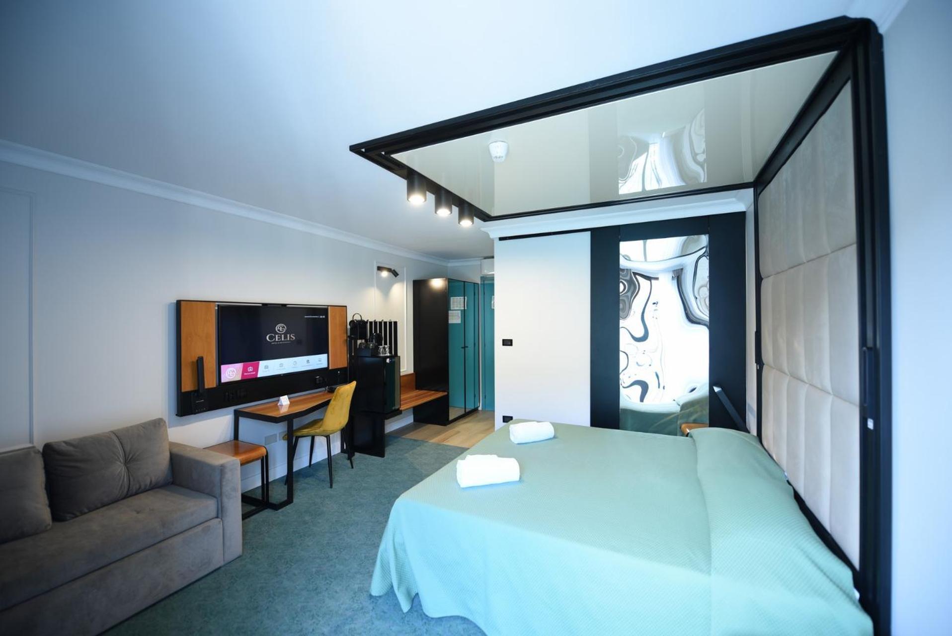 Hotel Celis